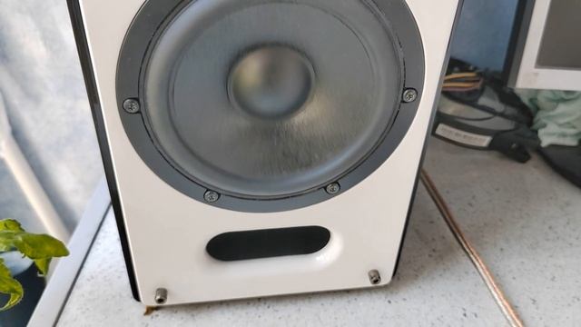 Edifier S2000 Hi Fi смотреть онлайн