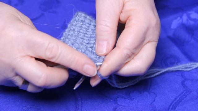 Ноги как в печке!! Как связать гетры на ДВУХ спицах БЕЗ ШВА ! смотреть онлайн