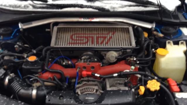 2005 Subaru WRX STI Spec US EJ257, ковка WISECO, холодный запуск