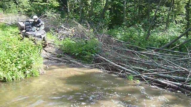 Arctic cat 650 and Polaris sportsman 500 (брод) смотреть онлайн