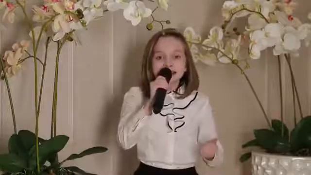 VIKA STARIKOVA Den Pobedy D Tuhmanov V  Haritonov Spaces Im