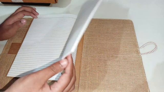 surprised gifts ideas for friends || secret box || 2 different diaries|| comparison of diaries смотреть онлайн