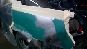 нанесение шпаклевки на металл для выравнивания под окрас