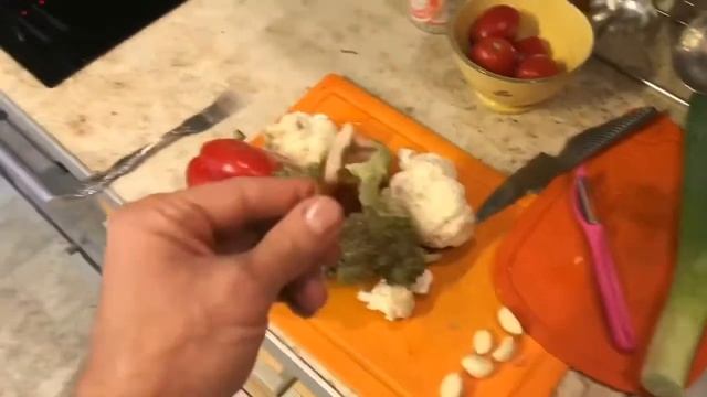 Кролик ? в Тажине с овощами смотреть онлайн