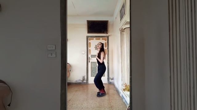 تعليم رقصة Blackpink 'pink venom' BLACKPINK 'pink venom' Dance Tutorial смотреть онлайн