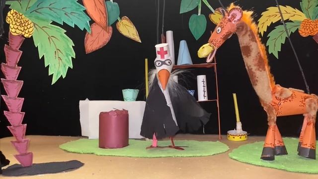 Театр дома. Альбина Шумячер. Носорог и жирафа (часть 3)