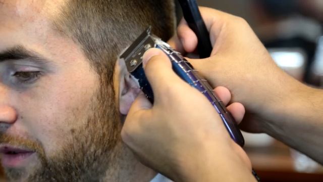 Regular Haircut.Scissors on top and a 3 guard on the sides. смотреть онлайн