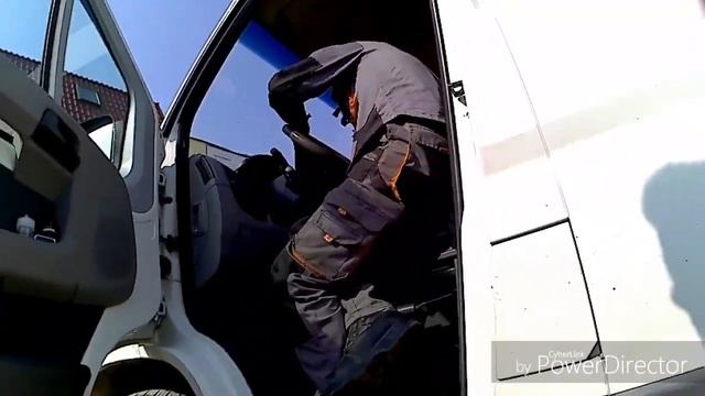 #4 Ставим рацию на буса. Подарок к празднику. смотреть онлайн