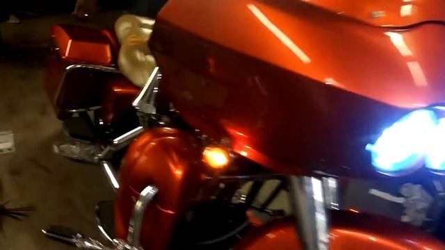 Larry's Streetglide, All Buttoned Up Testing смотреть онлайн