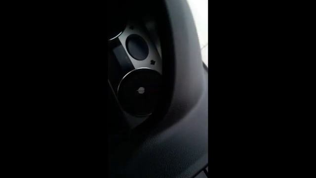 Geely Emgrand топит 180 по трассе смотреть онлайн