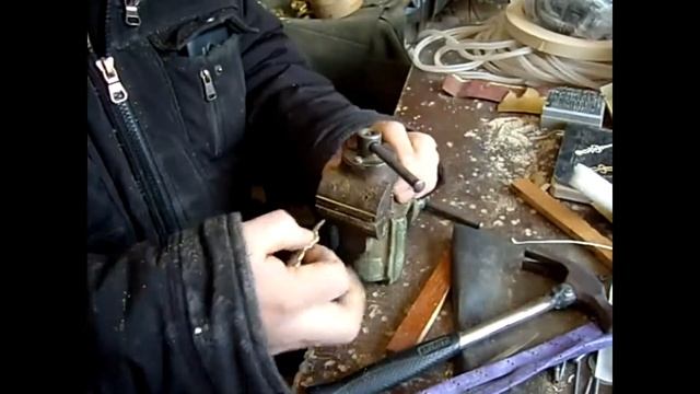 #простейший фрезерный станок в руках: изготовление часовых стрелок смотреть онлайн