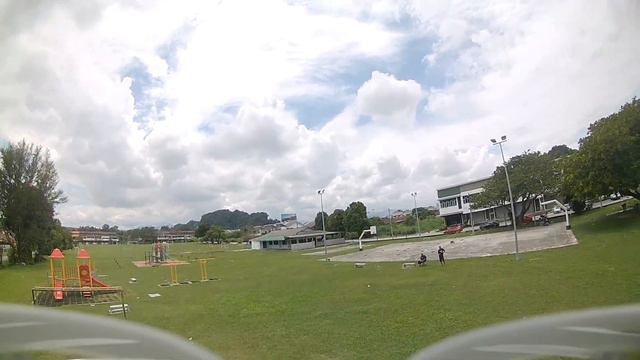 1st time fly drone Mobula 7 HD 1s Non edit 😁 смотреть онлайн