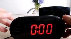 Как настроить настольные электронные часы