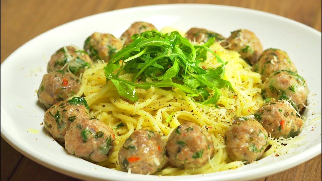 Вкусные СПАГЕТТИ с фрикадельками. Итальянские традиции на вашей кухне. смотреть онлайн