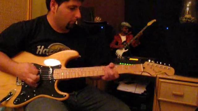 Pedro Santos Demo Fender Stratocaster "Lite Ash" Over BT Rock смотреть онлайн