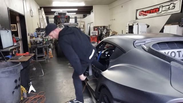 Formula Supra DYNO! смотреть онлайн