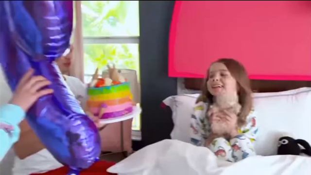 ей же было 3 года а теперь 9 лет... смотреть онлайн