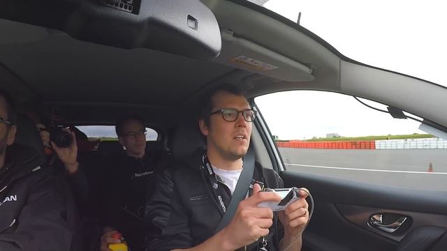 Driving a Real Car With a PS4 Controller: Mike vs IRL Gran Turismo - Modded Nissan GT-R! смотреть онлайн