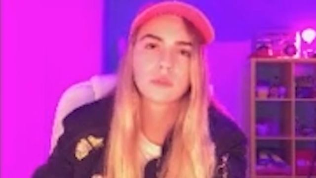 ДЕВОЧКИ ИЛИ МАЛЬЧИКИ | ИВАНГАЙ VS MARYANA RO | WORMAX.IO смотреть онлайн