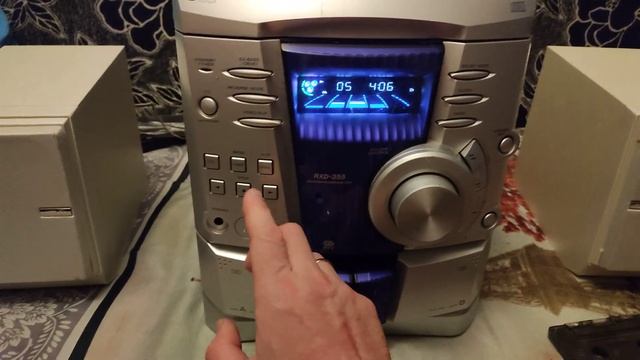 KENWOOD RXD-355: достал из шифоньера, дабы не засох от долгого простоя смотреть онлайн