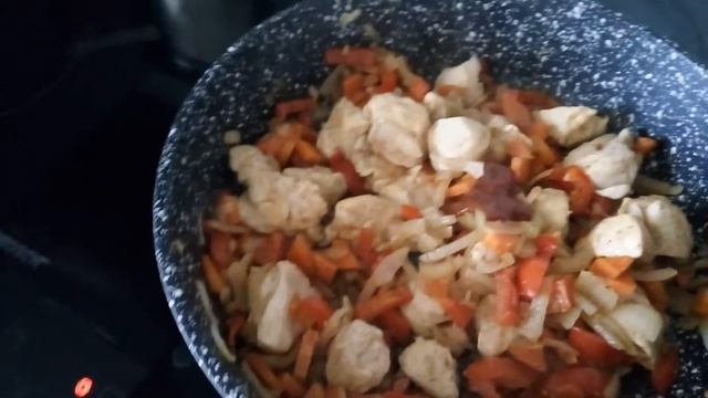 Соте из баклажанов с курицей! Очень вкусно! Очень просто! смотреть онлайн