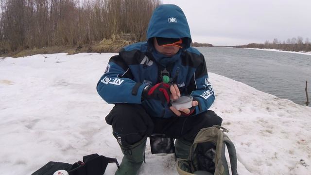 ПОШЛА РЫБАЛКА!!! Спиннинг 2019. ВЕСЕННЯЯ ЛОВЛЯ хищника с берега смотреть онлайн