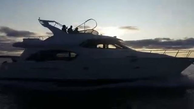 Яхта Меридиан у берега Финляндии смотреть онлайн