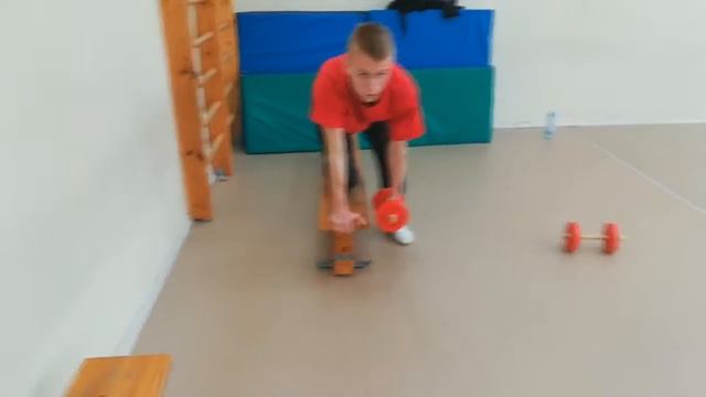 Как накачать спину в домашних условиях | Get on Top (№1) смотреть онлайн