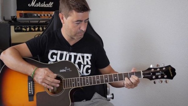 Review Epiphone AJ 220 SCE