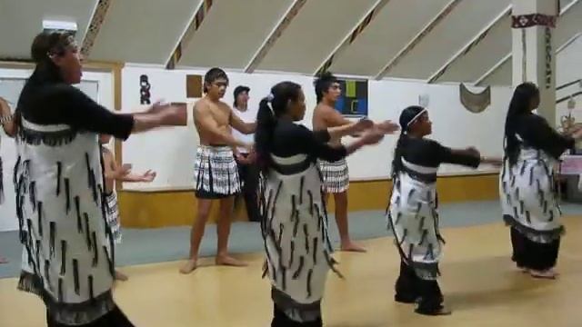 Maori Culture Evening - Group performance смотреть онлайн