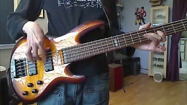 Bass Cover: Summertime Blues (Eddie Cochran/Brian Setzer) смотреть онлайн