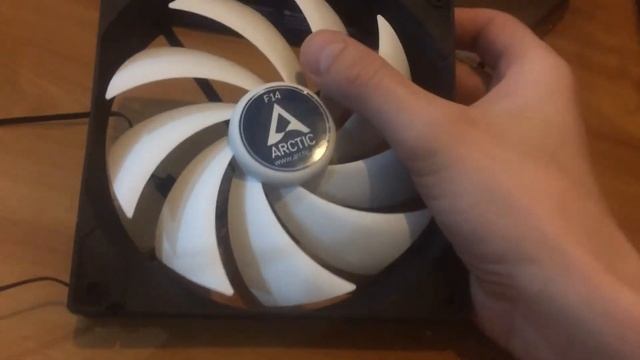 Пропеллер Карлсона. Или вертушки для охлаждения пк 140мм Arctic смотреть онлайн