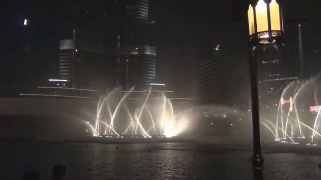 Поющие фонтаны Дубаи смотреть онлайн