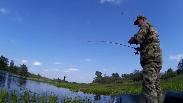 Ротан Ловля на Джиг Спиннинг с Лодки ПВХ - Рыбалка Видео смотреть онлайн