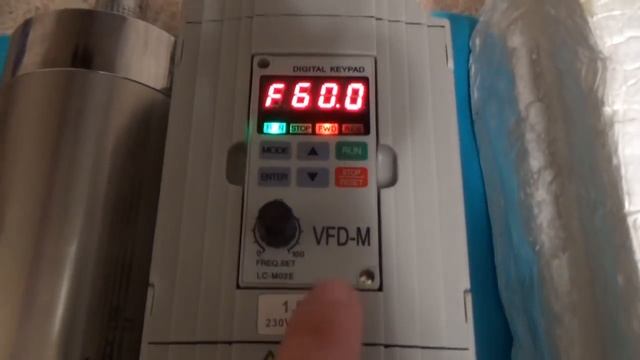 Инвертор Delta VFD-M смотреть онлайн
