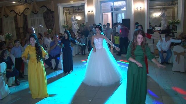 Танец невесты"АННЫ"Sema_studio tel:8(928)825 03 83 смотреть онлайн