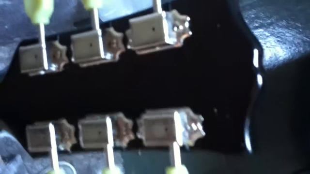 Vídeo Gibson China Les Paul Blackburst смотреть онлайн