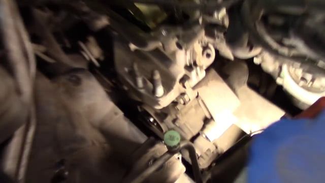 Kia Sportage 3 Замена цепи ГРМ + не понятные стуки в моторе ! смотреть онлайн