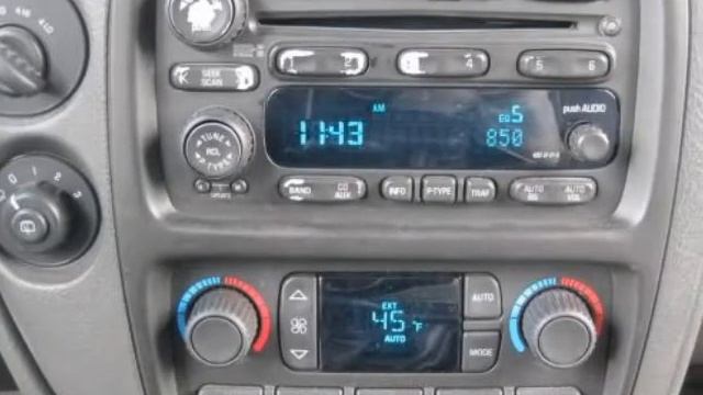 2004 CHEVROLET TRAILBLAZER LS Auto 4.2L Gray смотреть онлайн