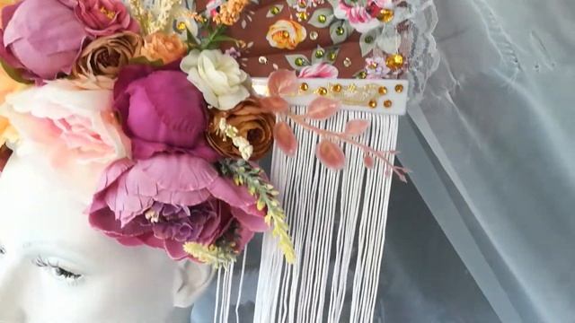 Головной убор с веером и цветами #ЛисьяМастерская