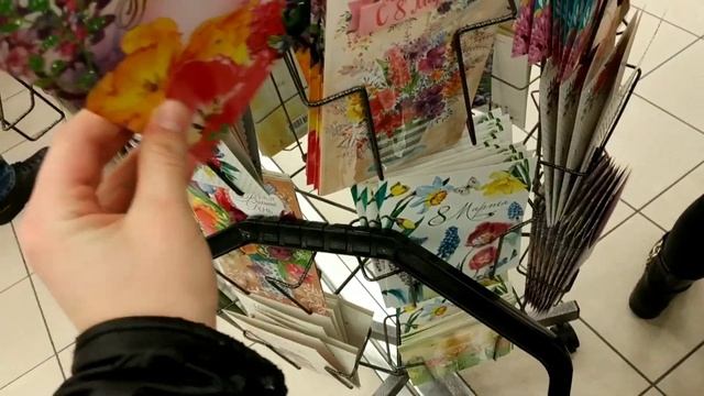 8 МАРТА ПОКУПАЮ ПОДАРКИ/ЧТО В МАГАЗИНЕ ДЛЯ 8 МАРТА?!/Подарки близким❤️ смотреть онлайн
