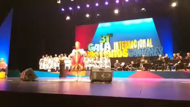 АЛЕКСАНДРА БАТРАКОВА НУНЕШ - В роще пел соловушка (Прошлые 27 секунд) смотреть онлайн