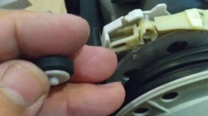 Ремонт тормозного устройства кабеля пылесоса LG.