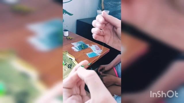 Плетём из бисера ящерицу?