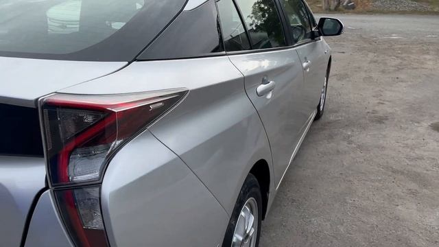 Готов к Продаже 2018 года Toyota Prius C Адаптивным Круизом за 1550 000 рублей