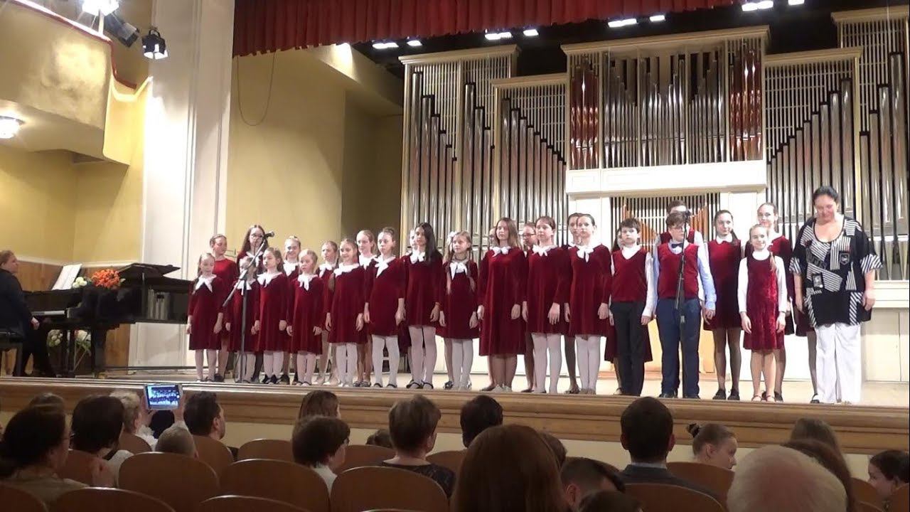 Эстрадно-джазовый хор "Селена" принял участие в отчётном концерте смотреть онлайн