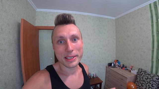 Подарил ДЕВУШКЕ Путевку на Мальдивы. ЕЁ РЕАКЦИЯ НА ПОДАРОК! смотреть онлайн