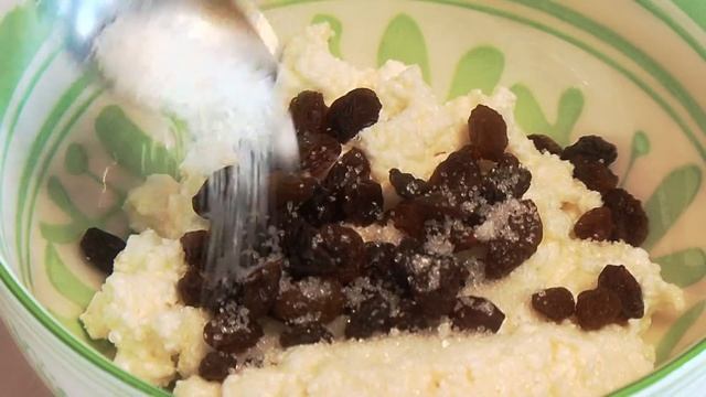 Нежнейшие сырники! Рецепт приготовления вкуснейшего завтрака без сахара!!! смотреть онлайн