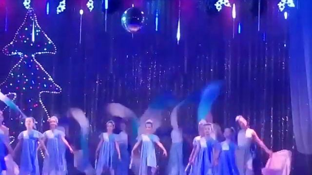 Танец ,, Зимние узоры" Танец с Вэйлами смотреть онлайн