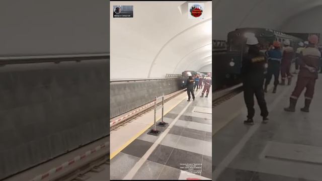 Габаритный вагон и первый поезд на ст.м."Физтех" ЛДЛ.Видео: группа"Метро в Северном".29.08.23. смотреть онлайн